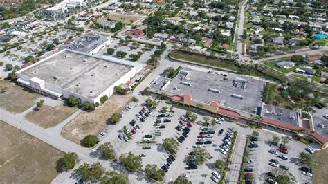 twin city mall north palm beach Shopping at Tanger Outlets Palm Beach guarantees excellent prices, a good retailer mix for everyone in the family and an easily navigable property